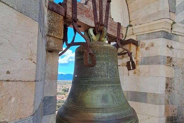 belfry bell tower of pisa